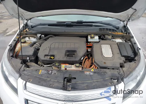 2014 Chevrolet Volt from USA, damaged, VIN 1G1RE6E48EU142922
